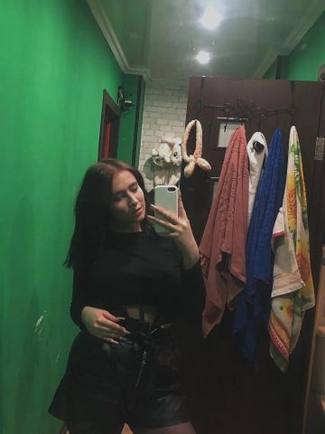 Юна